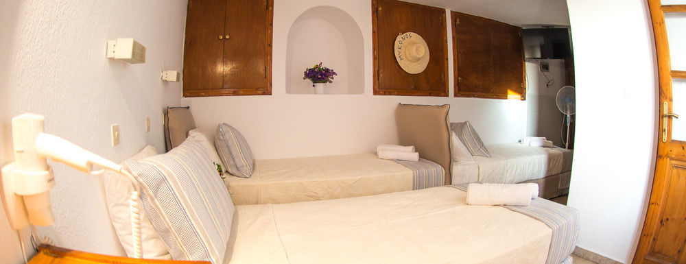 Dimele Rooms & Studios Mykonos Town Екстер'єр фото