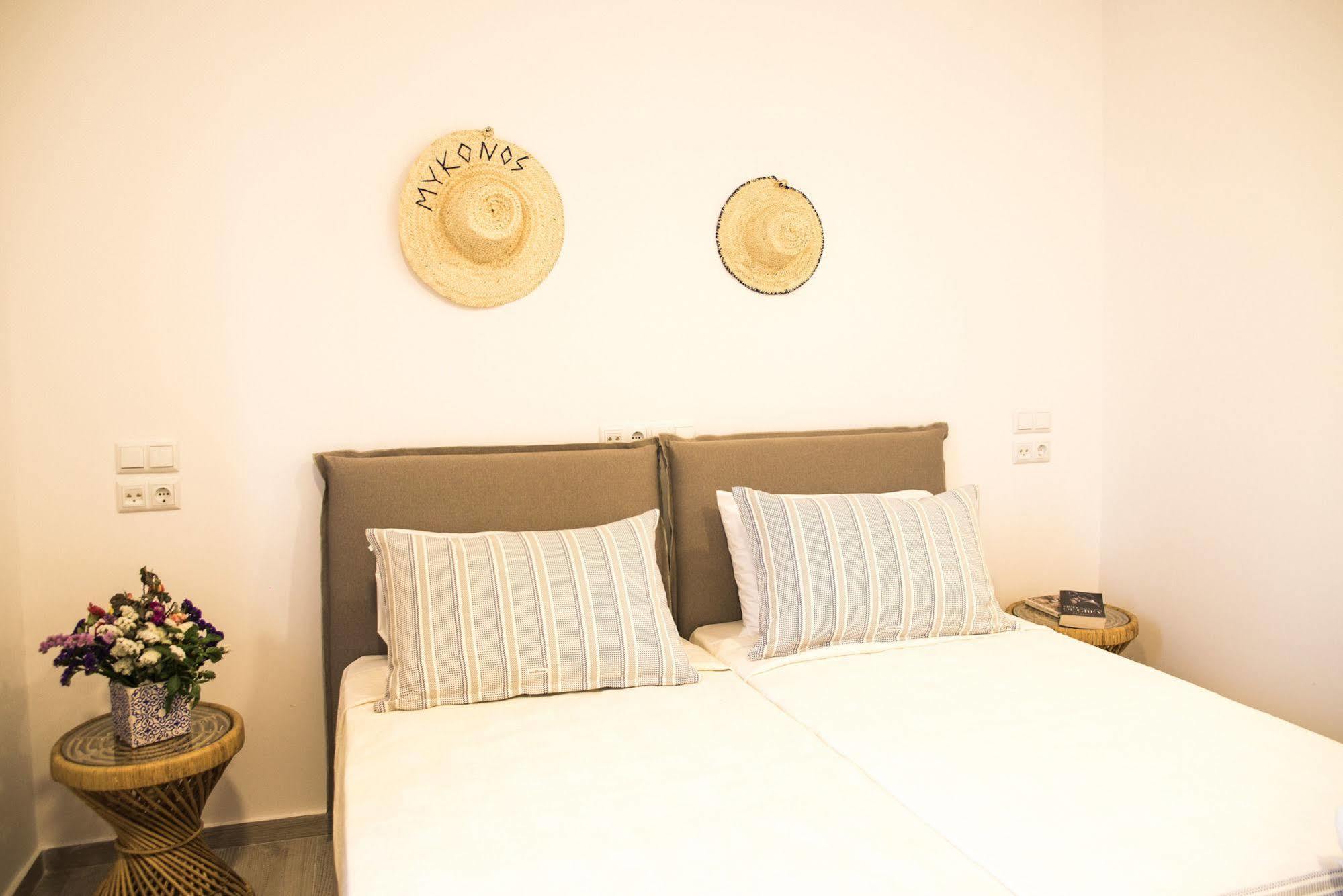 Dimele Rooms & Studios Mykonos Town Екстер'єр фото